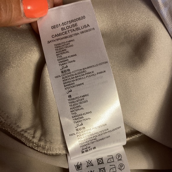 Diana Gallesi split neck, long sleeve top, size 10 USA. Purchase in Italy. - Picture 7 of 8